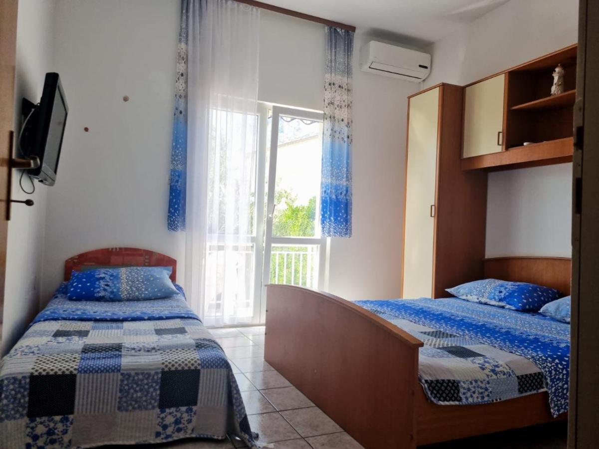 גראדאץ Apartmani Anitas מראה חיצוני תמונה