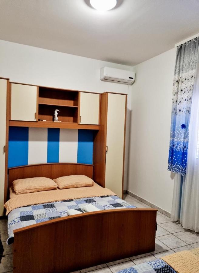 גראדאץ Apartmani Anitas מראה חיצוני תמונה